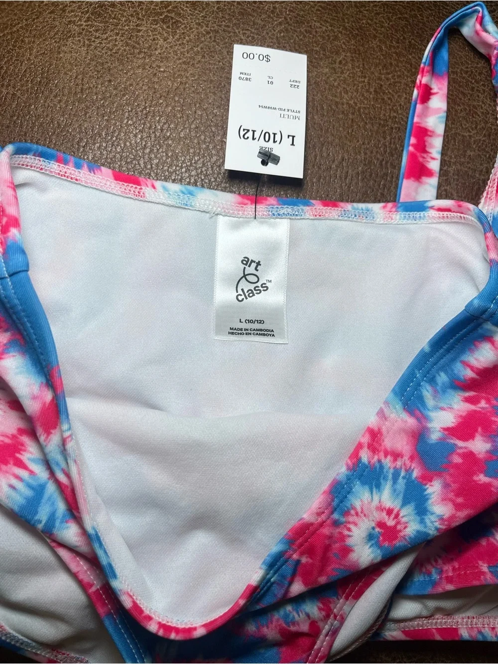 Target bright tie